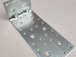 Кріпильний куточок асиметричний стальний посилений з ребрами 50х150х70х2