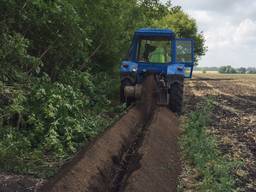 Услуги Бары (Траншеекопатель цепной)