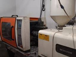 Услуги литья изделий из пластмасс