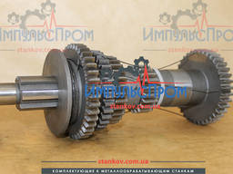 Вал второй оси к станку 16к20