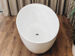 Ванна отдельностоящая Brone Eggo White акриловая 165*85*58cm