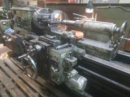 Верстат токарно-гвинторізний 1М63ДФ101. Токарно-винторезный станок