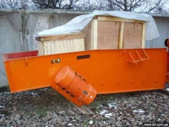 Вибропитатель под дробилку СМД-110