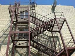 Изготовление и монтаж металлических лестниц.