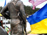 Военные памятники и статуи производство памятников украинским военным.
