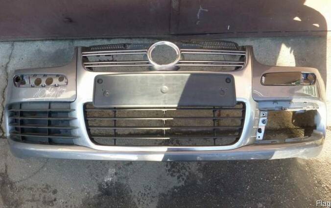 Volkswagen Golf V Mk5 2004-2008 Передний бампер R32 1K0 б\у