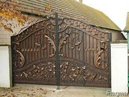 Ворота из листового железа с элементами ковки в Херсоне