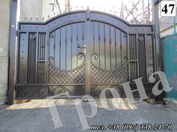 Ворота кованые с калиткой