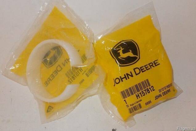 Втулка головки ножа H157812 на жатку John Deere (Джон Дир)