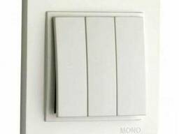 Вимикач трьохклавішний Mono Electric серії Despina 10А Білий