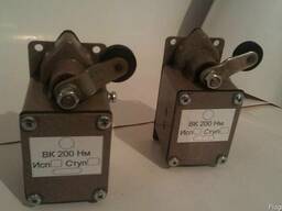 Вимикачі ВК-300, ВК-200