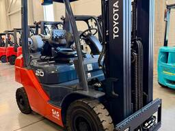 Вилковий навантажувач 2т. Toyota 06-8FGF20 4300 мм 2068 мг