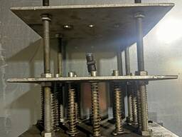 Вирубний прес майка для пакеторобного обладнання