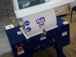 Високопродуктивна Дробарка пластику HSS-300A