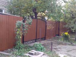 Забор из профнастила, метало штакета, ворота, калитки