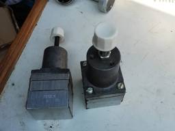 Задатчик управления мощный типа П23Д.4