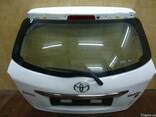 Заднее стекло Крышка багажника Ляда Б/У Toyota Yaris XP90