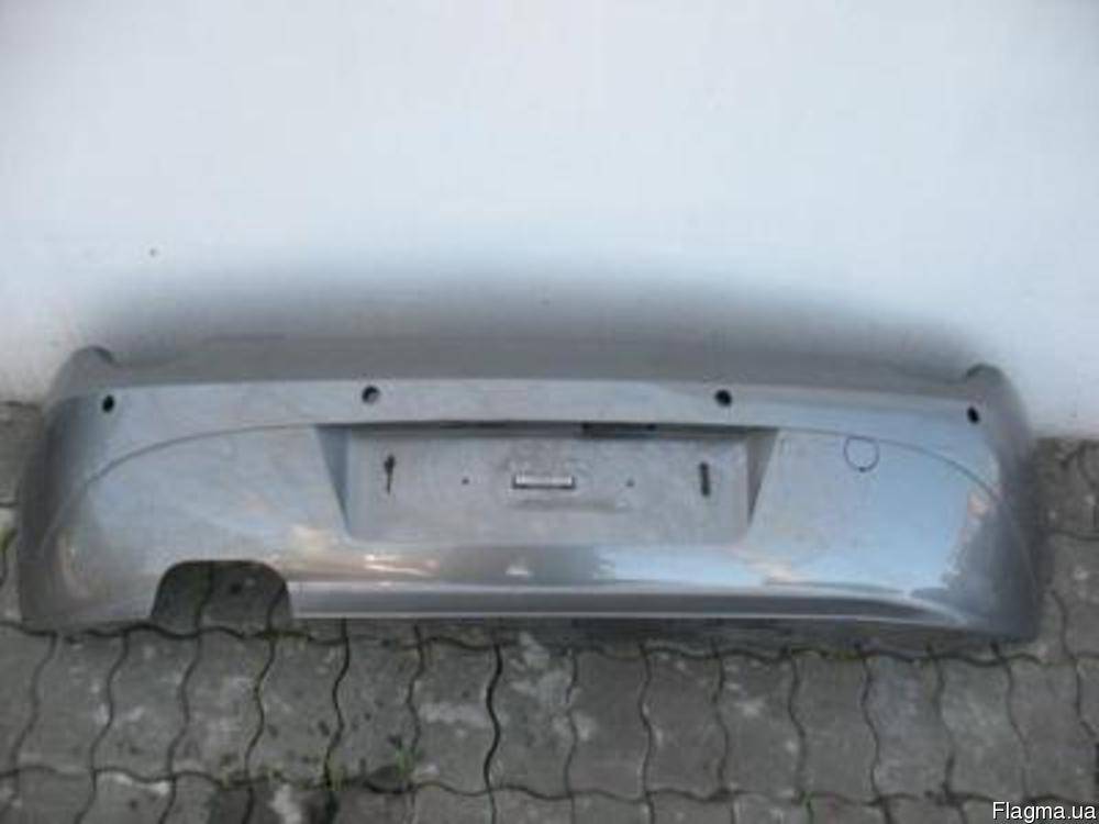 Задний бампер на БМВ Z серии Z4 E85 (BMW Z4 E85) 02-08 г.