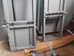 Задвижка реечная для перекрытия самотечных труб