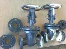 Задвижка стальная 30с15нж ру40 ду50,80,100