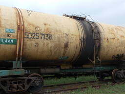Залізничні вагони цистерни продаж