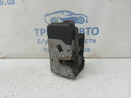 Замок дверей задній лівий Renault Trafic FL M9R 2001 (б/у)