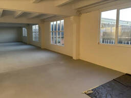 Здається комерційне приміщення на вул. Лукяновича Дениса, площа 144 кв.м