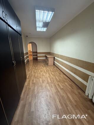 Здається комерційне приміщення | червона лінія | пр-т Героїв, 12