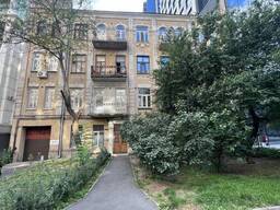 Здам офіс, фасад, вулиця Предславинська 24, метро Палац Україна