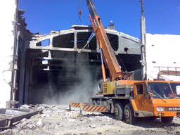 Здания под демонтаж