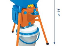 Novital Magnum зерновая мукомольная для помола мини мельница