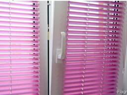 Жалюзі горизонтальні та вертикальні