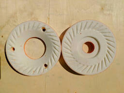 Жернова мельницы ореховой пасты D-160мм каменные