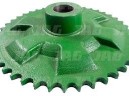 Звездочка жатки John Deere Z10848